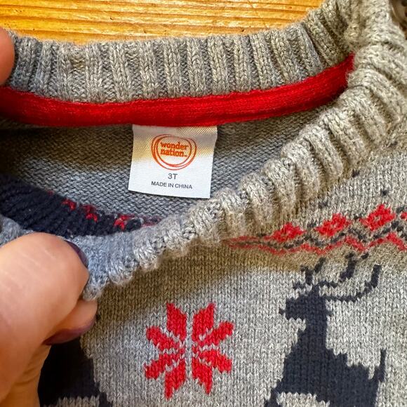 Wonder Nation gray Christmas winter reindeer knit crew sweater SIZE 3T - Picture 2 of 4